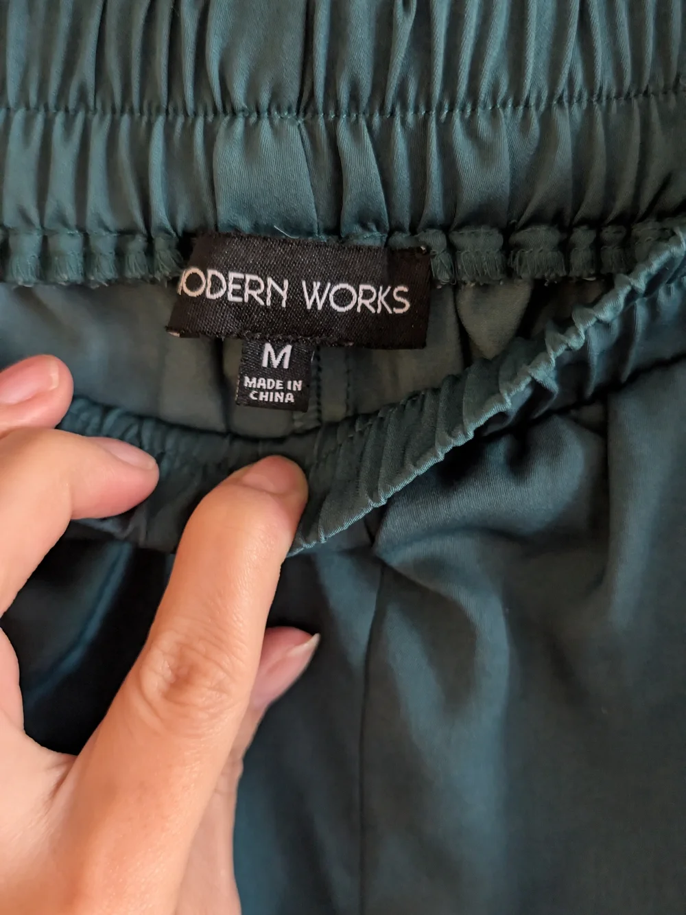 Modern Works Green Geometric Wide Leg Pants Size M